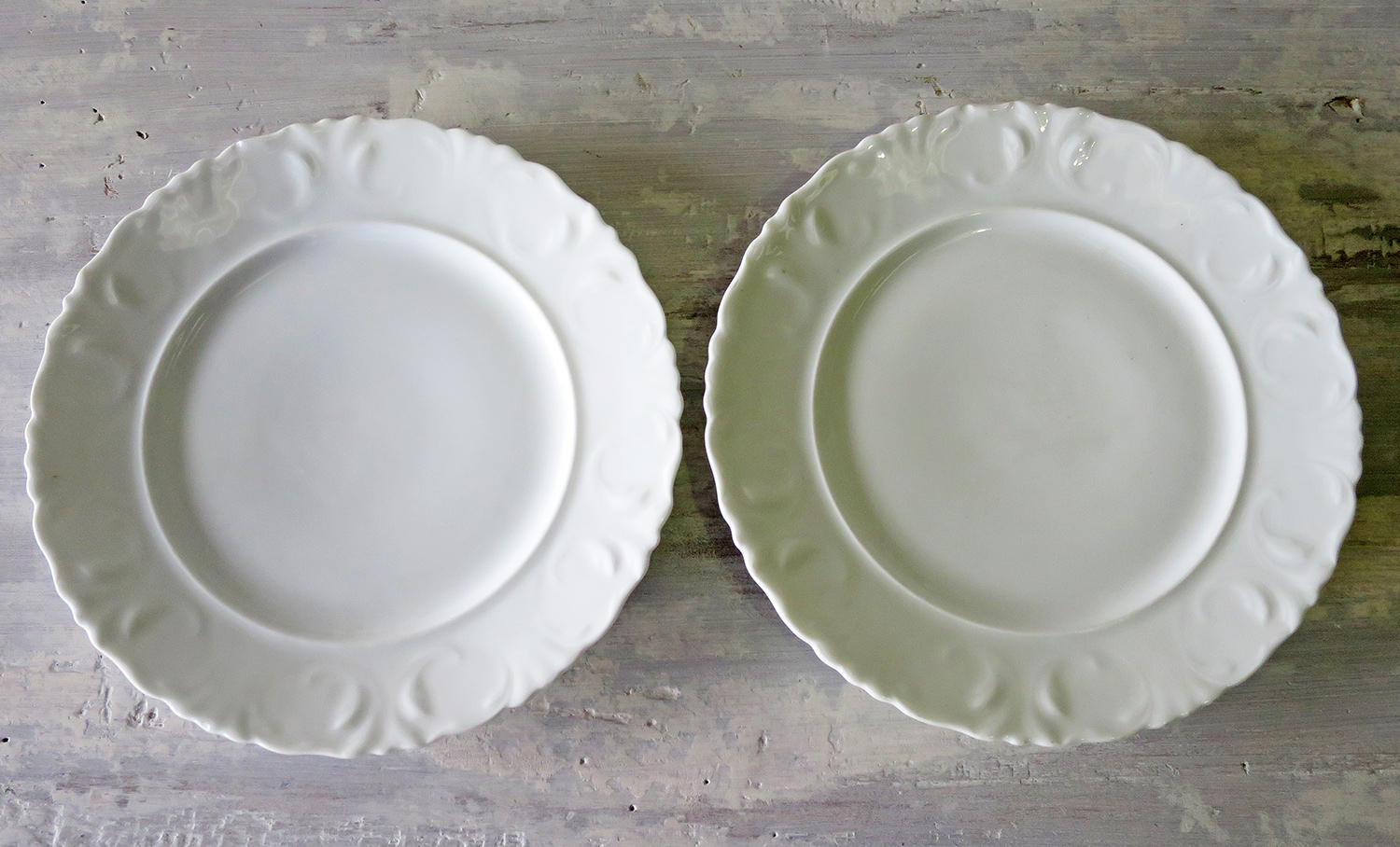 Pair of French pretty white Side Plates circa 1920