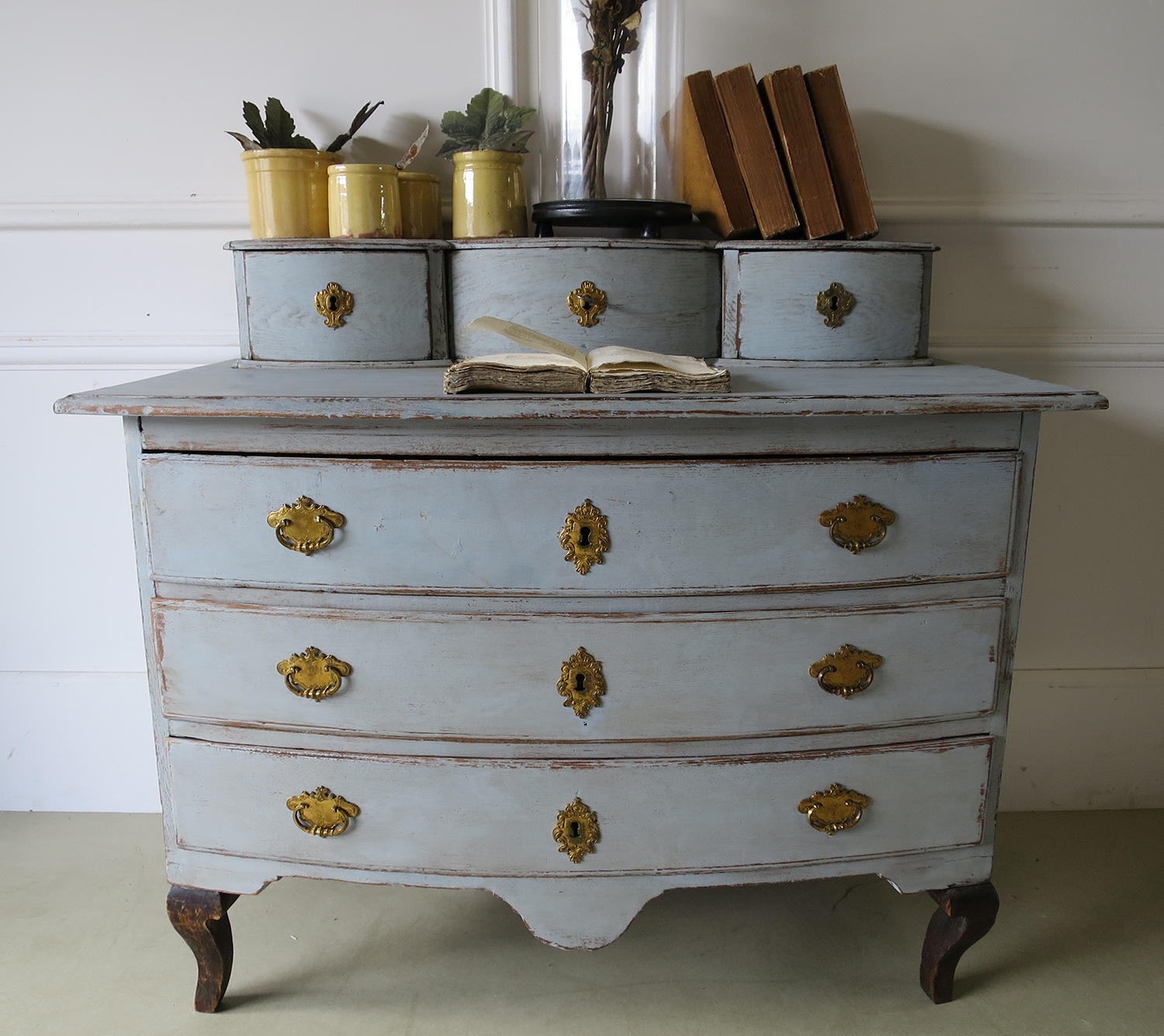 Small 18th century Swedish Chest of Drawer  with small drawers above-