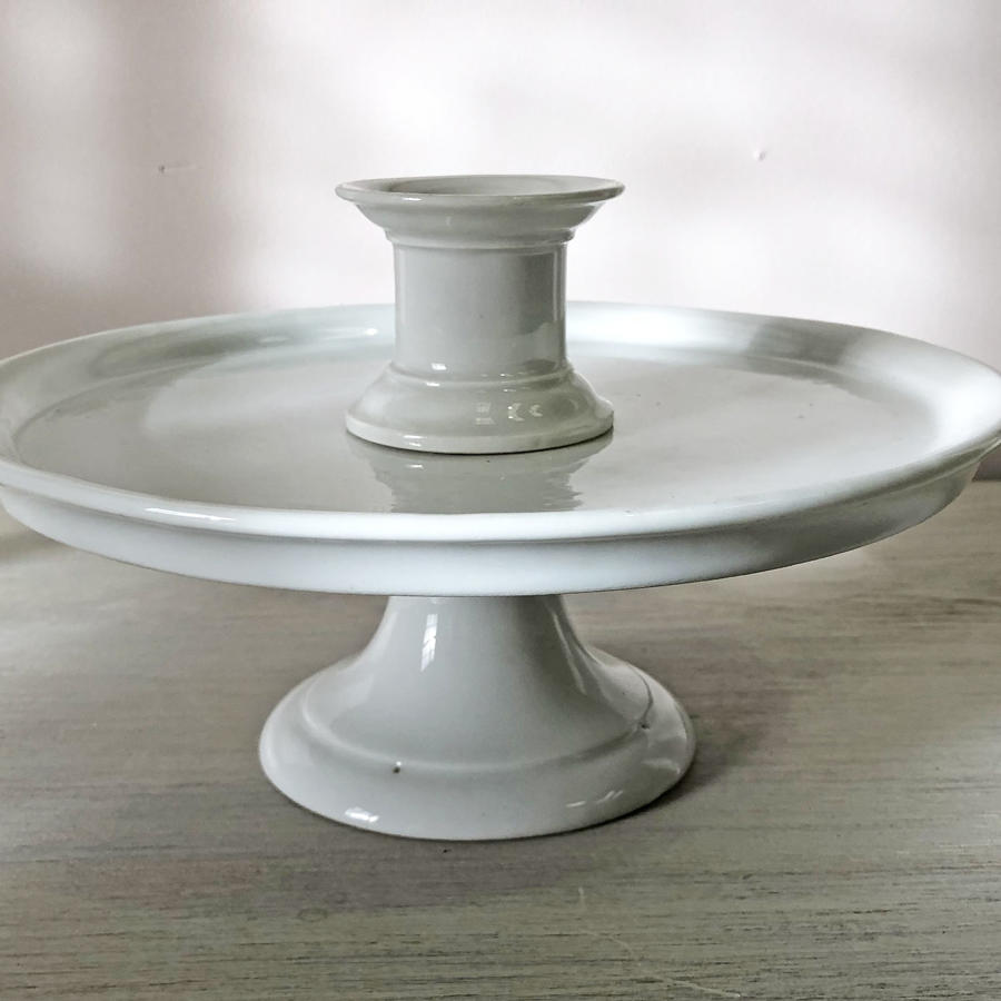 Small 'Porcelaine de Paris' Raised White Plate circa 1880