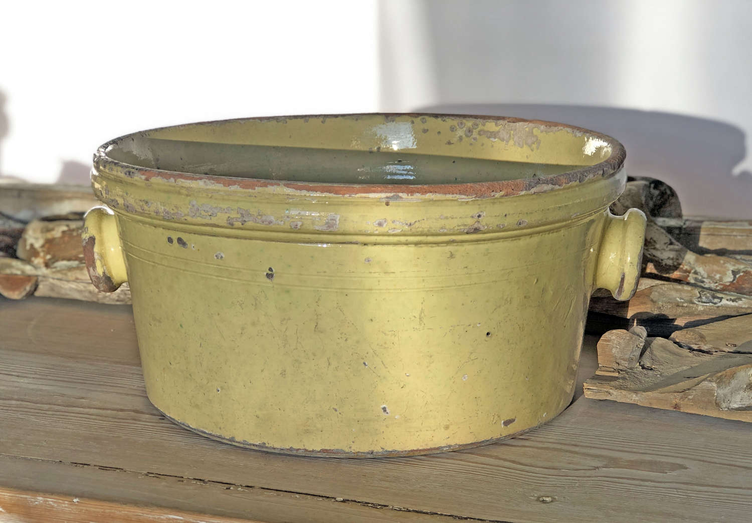 Large wide 19th century Pale Yellow glazed Jar - circa 1800