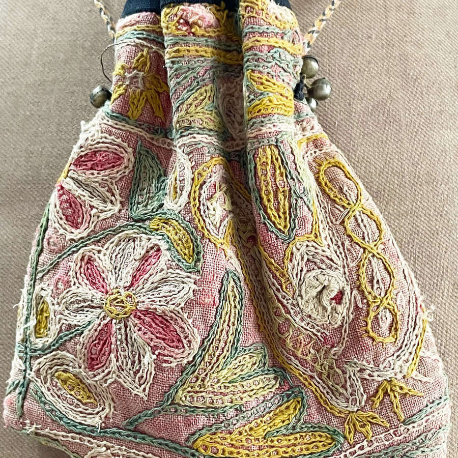 Small Indian Crewel embroidered Bag - Circa 1950