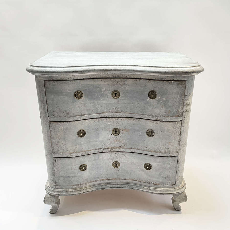 Swedish mid-19th c small Commode with blue paint - Circa 1850