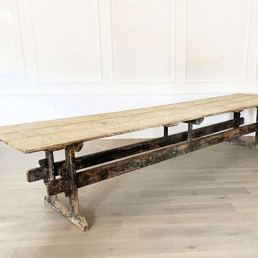 Early 19th century Italian Long Pine Table - circa 1820