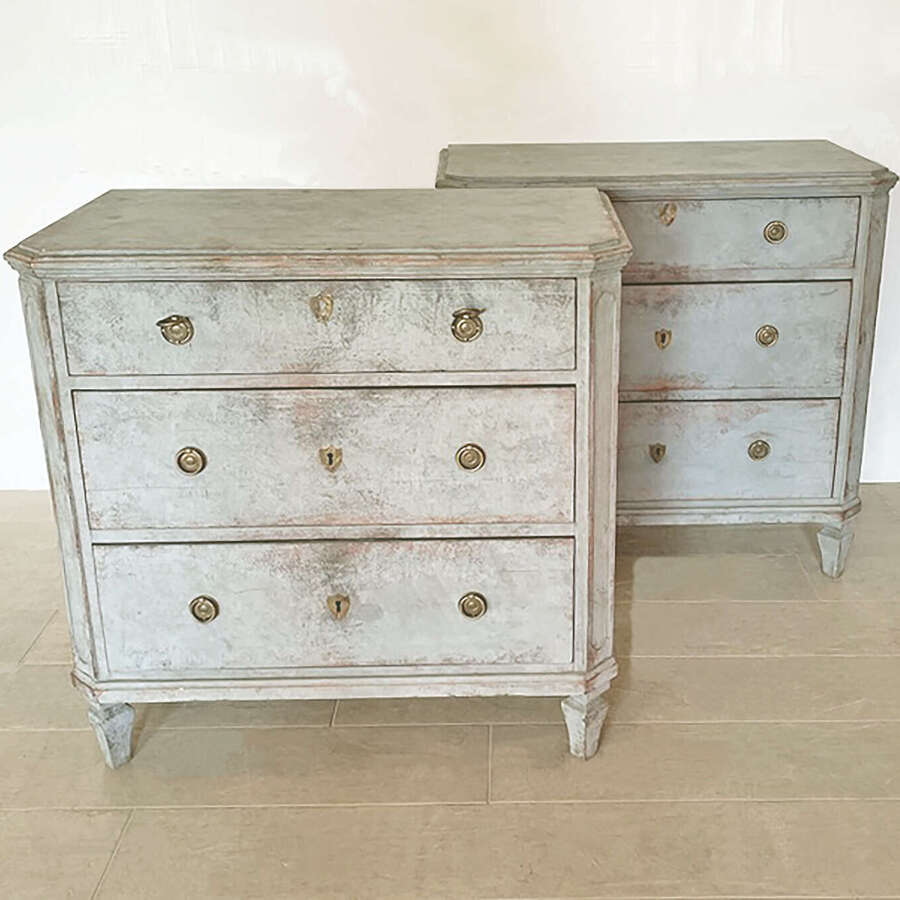 Pair of Small Swedish 19th Century Gustavian Style Chests of Drawers