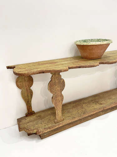 18th Century Italian Console Table with Superb Shape
